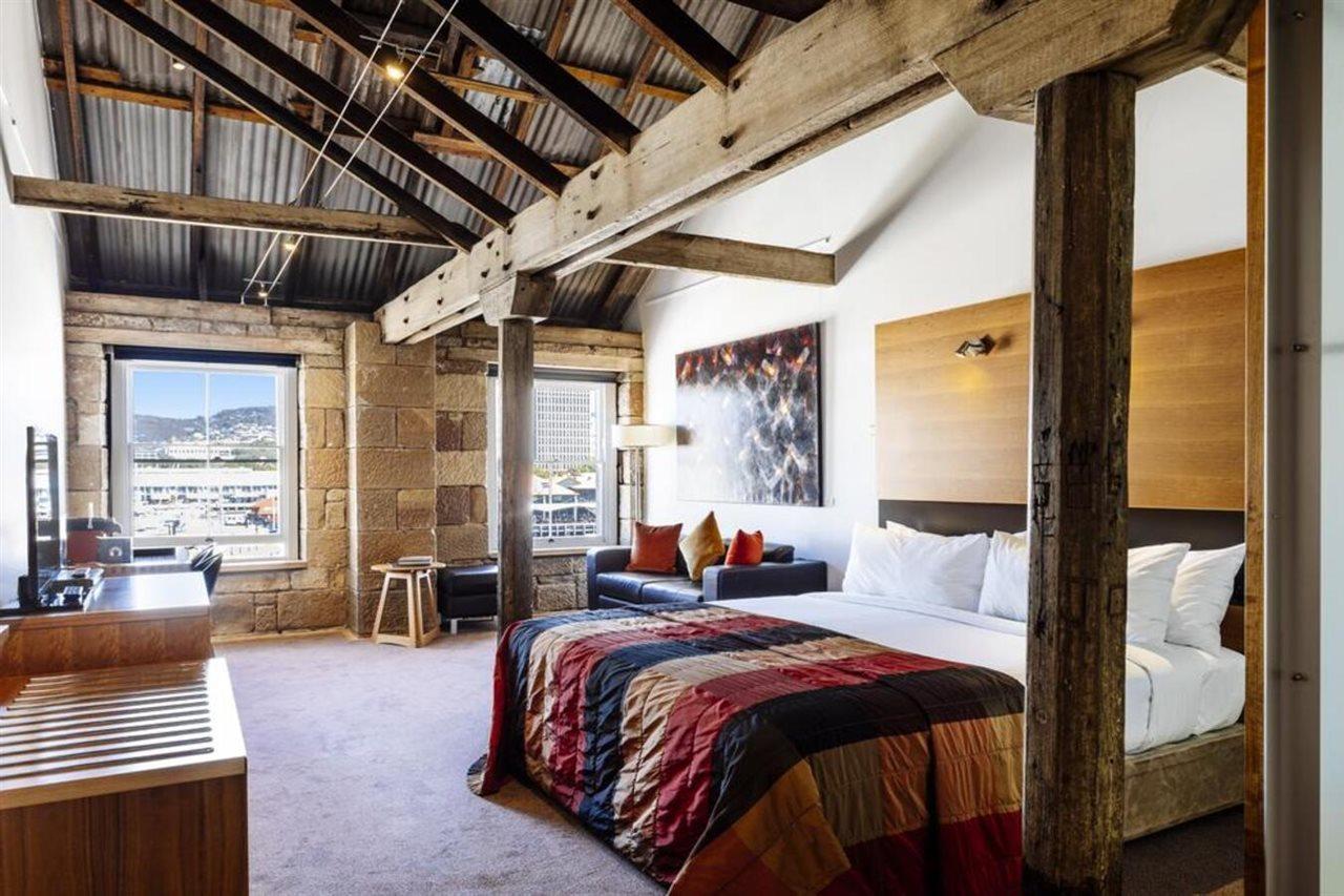 The Henry Jones Art Hotel Hobart Eksteriør bilde The Loft