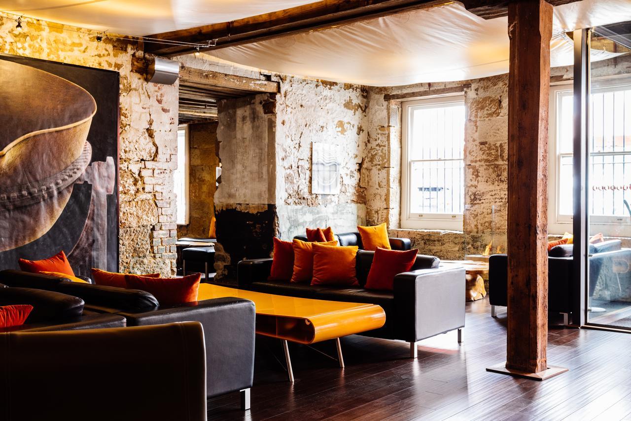 The Henry Jones Art Hotel Hobart Eksteriør bilde The interior of the hotel